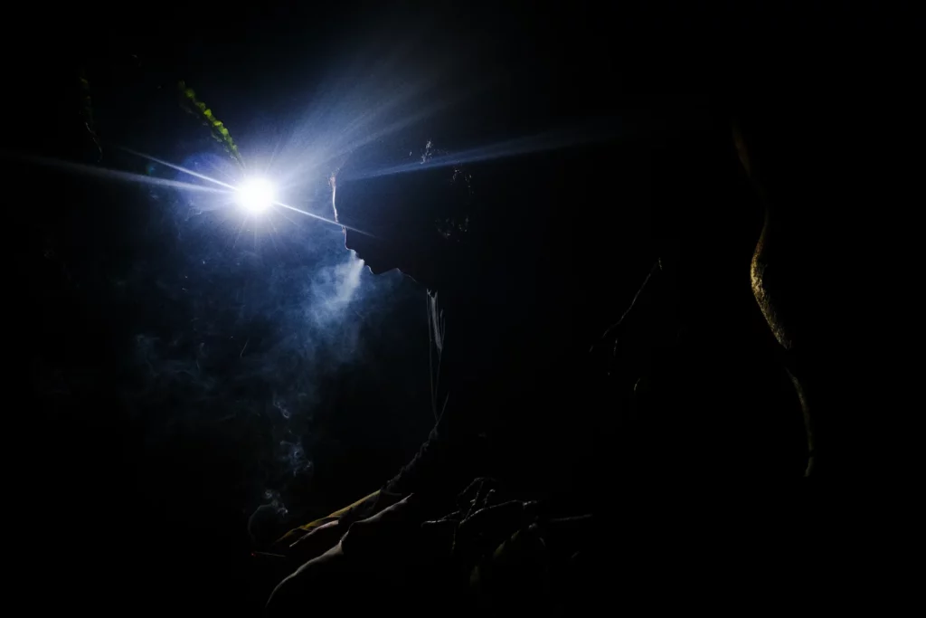 An estimated 300 billion cigarettes are smoked each year in Indonesia. Cigarette butts discarded each year in Indonesia are equivalent to the weight of about a hundred Airbus A380 fully loaded. The large waste stream leaches toxic chemicals.