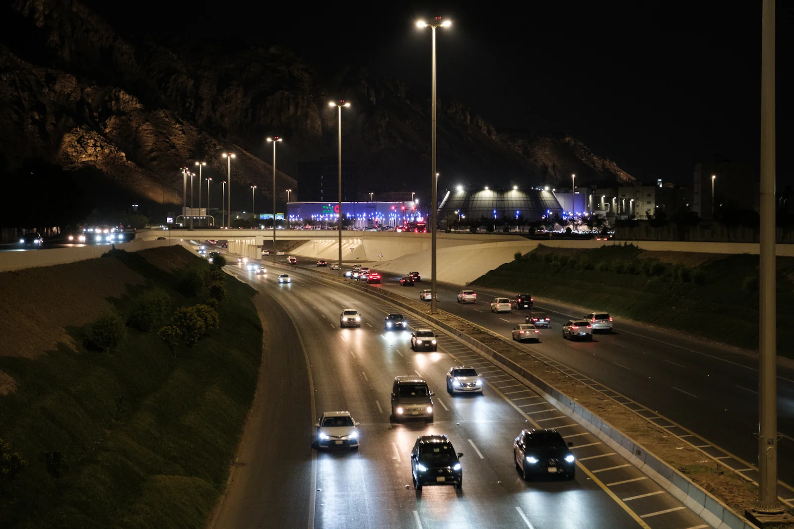 Mobility in Saudi Arabia relies primarily on road-based transportation running on fossil fuels.